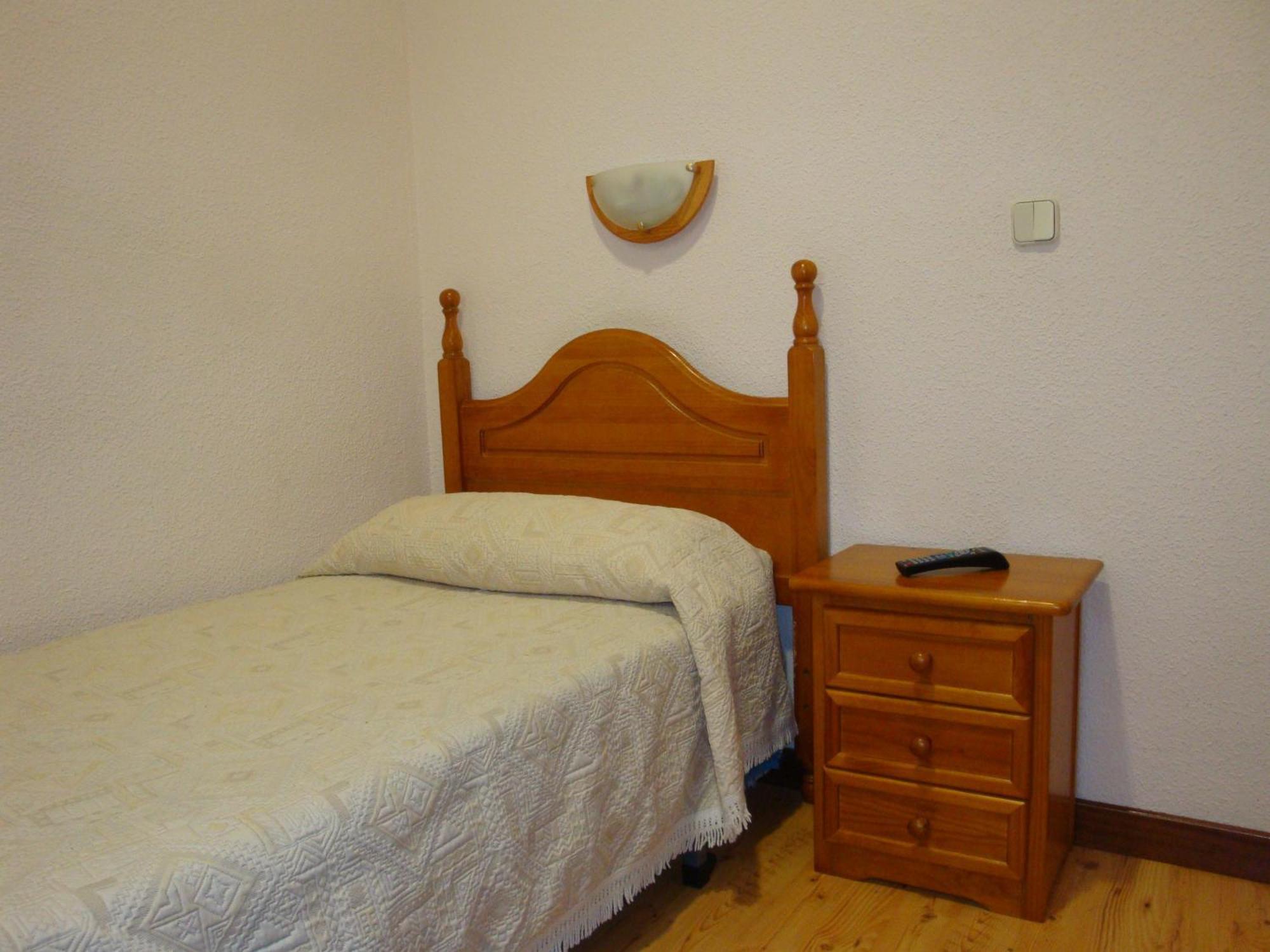 Hostal Zamora Madrid Exterior photo